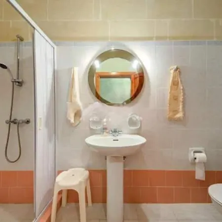 An Excellent Getaway Choice, In The Midst Of Qbajjar And Marsalforn Bay! * Zebbug (Gozo)