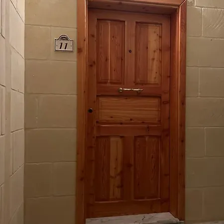 An Excellent Getaway Choice, In The Midst Of Qbajjar And Marsalforn Bay! * Zebbug (Gozo)